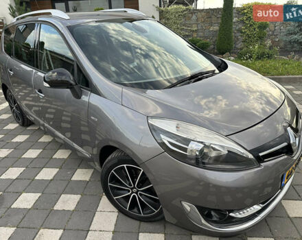 Серый Рено Гранд Сценик, объемом двигателя 1.6 л и пробегом 224 тыс. км за 10550 $, фото 21 на Automoto.ua