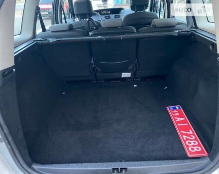 Серый Рено Гранд Сценик, объемом двигателя 1.5 л и пробегом 167 тыс. км за 10400 $, фото 10 на Automoto.ua