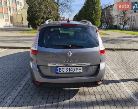 Сірий Рено Гранд Сценік, об'ємом двигуна 2 л та пробігом 246 тис. км за 9900 $, фото 17 на Automoto.ua