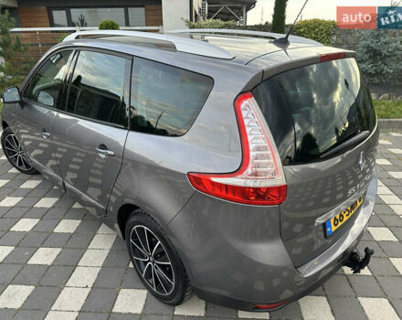 Серый Рено Гранд Сценик, объемом двигателя 1.6 л и пробегом 224 тыс. км за 10550 $, фото 32 на Automoto.ua