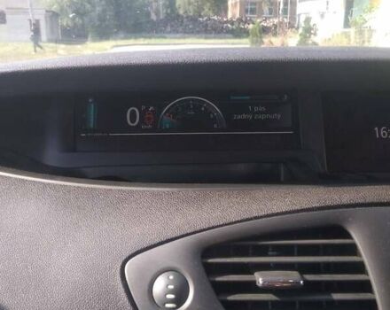Сірий Рено Гранд Сценік, об'ємом двигуна 1.46 л та пробігом 199 тис. км за 10000 $, фото 9 на Automoto.ua