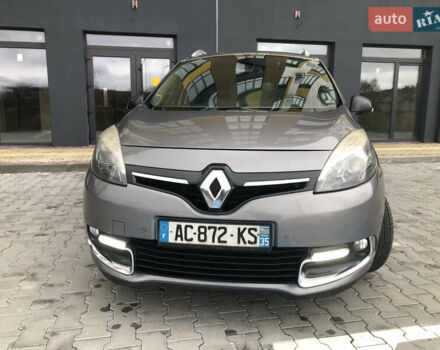 Серый Рено Гранд Сценик, объемом двигателя 1.6 л и пробегом 240 тыс. км за 9999 $, фото 13 на Automoto.ua
