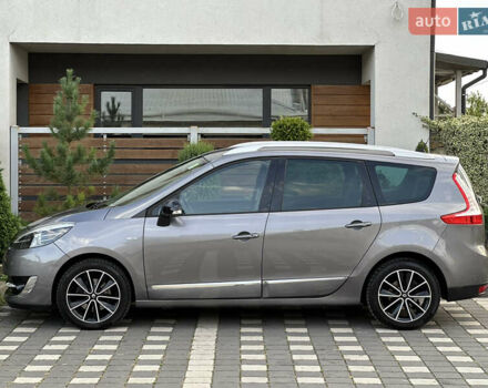 Серый Рено Гранд Сценик, объемом двигателя 1.6 л и пробегом 224 тыс. км за 10550 $, фото 1 на Automoto.ua