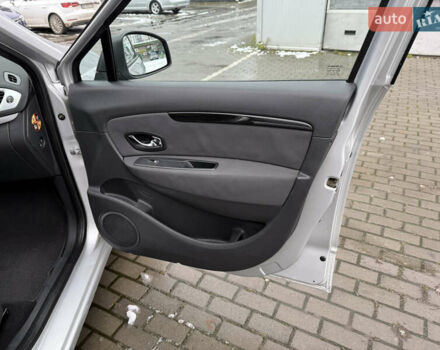 Серый Рено Гранд Сценик, объемом двигателя 1.6 л и пробегом 219 тыс. км за 10600 $, фото 42 на Automoto.ua