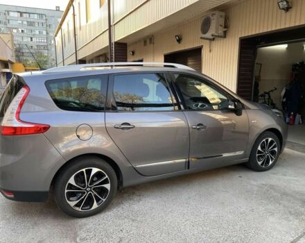 Сірий Рено Гранд Сценік, об'ємом двигуна 1.5 л та пробігом 191 тис. км за 11100 $, фото 3 на Automoto.ua