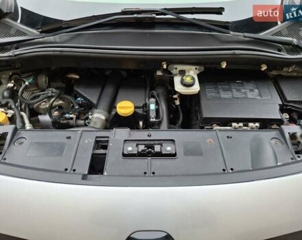 Серый Рено Гранд Сценик, объемом двигателя 1.5 л и пробегом 263 тыс. км за 8600 $, фото 11 на Automoto.ua