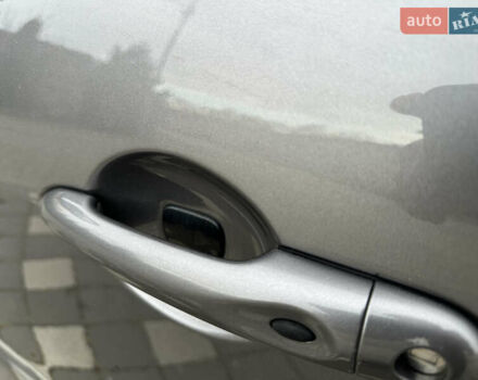 Серый Рено Гранд Сценик, объемом двигателя 1.6 л и пробегом 227 тыс. км за 10499 $, фото 24 на Automoto.ua