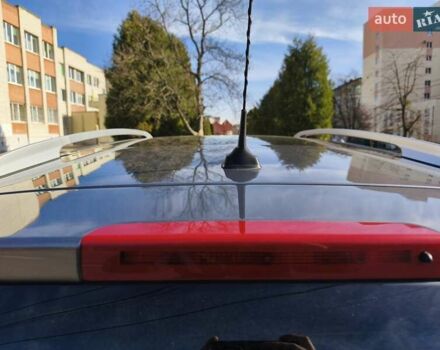 Сірий Рено Гранд Сценік, об'ємом двигуна 2 л та пробігом 246 тис. км за 9900 $, фото 4 на Automoto.ua