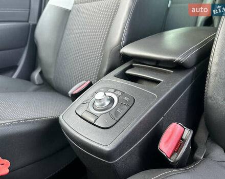 Серый Рено Гранд Сценик, объемом двигателя 1.6 л и пробегом 224 тыс. км за 10550 $, фото 82 на Automoto.ua