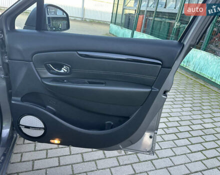 Серый Рено Гранд Сценик, объемом двигателя 1.5 л и пробегом 173 тыс. км за 10999 $, фото 43 на Automoto.ua