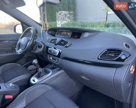 Серый Рено Гранд Сценик, объемом двигателя 1.6 л и пробегом 219 тыс. км за 10170 $, фото 45 на Automoto.ua