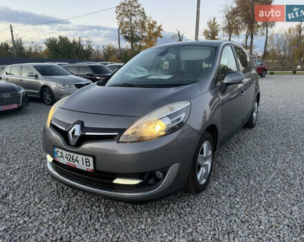 Серый Рено Гранд Сценик, объемом двигателя 1.46 л и пробегом 292 тыс. км за 8999 $, фото 1 на Automoto.ua
