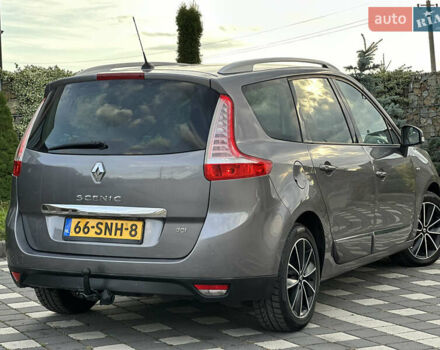 Серый Рено Гранд Сценик, объемом двигателя 1.6 л и пробегом 224 тыс. км за 10550 $, фото 40 на Automoto.ua