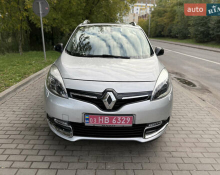 Сірий Рено Гранд Сценік, об'ємом двигуна 1.5 л та пробігом 237 тис. км за 11900 $, фото 1 на Automoto.ua