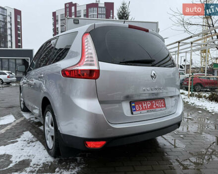 Серый Рено Гранд Сценик, объемом двигателя 1.6 л и пробегом 219 тыс. км за 10600 $, фото 2 на Automoto.ua