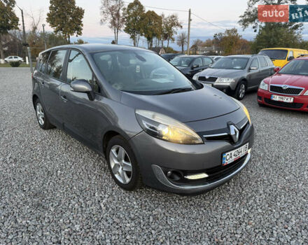 Серый Рено Гранд Сценик, объемом двигателя 1.46 л и пробегом 292 тыс. км за 8999 $, фото 3 на Automoto.ua