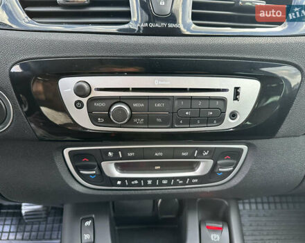 Серый Рено Гранд Сценик, объемом двигателя 1.6 л и пробегом 227 тыс. км за 10499 $, фото 69 на Automoto.ua