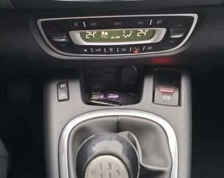 Серый Рено Гранд Сценик, объемом двигателя 1.5 л и пробегом 172 тыс. км за 10300 $, фото 28 на Automoto.ua