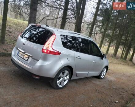 Серый Рено Гранд Сценик, объемом двигателя 1.5 л и пробегом 172 тыс. км за 10300 $, фото 15 на Automoto.ua