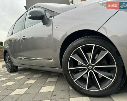 Серый Рено Гранд Сценик, объемом двигателя 1.6 л и пробегом 227 тыс. км за 10499 $, фото 32 на Automoto.ua