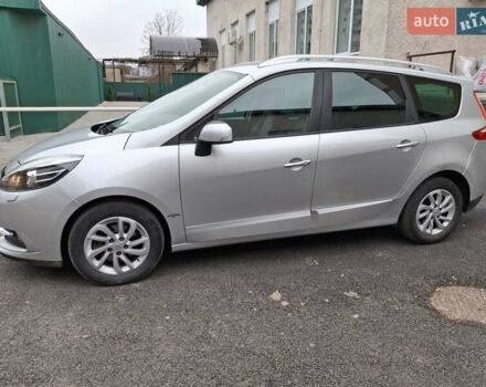 Серый Рено Гранд Сценик, объемом двигателя 1.5 л и пробегом 263 тыс. км за 8600 $, фото 4 на Automoto.ua