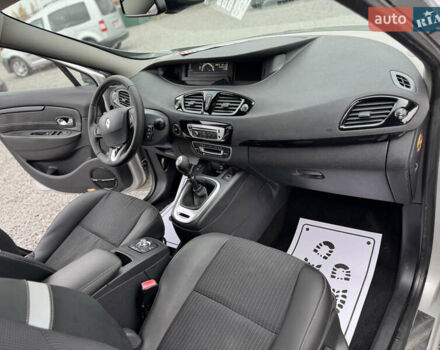 Сірий Рено Гранд Сценік, об'ємом двигуна 1.6 л та пробігом 209 тис. км за 8750 $, фото 33 на Automoto.ua