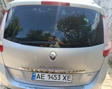 Серый Рено Гранд Сценик, объемом двигателя 1.6 л и пробегом 242 тыс. км за 9800 $, фото 3 на Automoto.ua