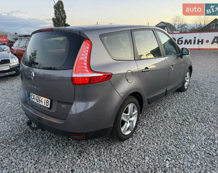 Серый Рено Гранд Сценик, объемом двигателя 1.46 л и пробегом 292 тыс. км за 8999 $, фото 6 на Automoto.ua