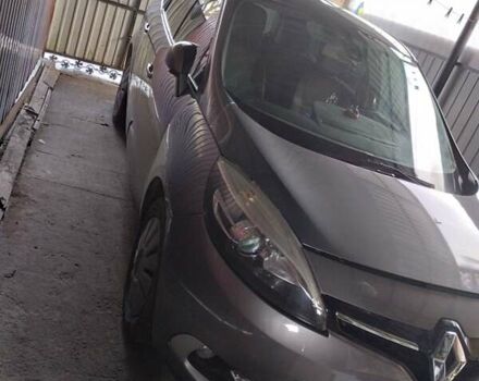 Сірий Рено Гранд Сценік, об'ємом двигуна 1.5 л та пробігом 223 тис. км за 10000 $, фото 1 на Automoto.ua