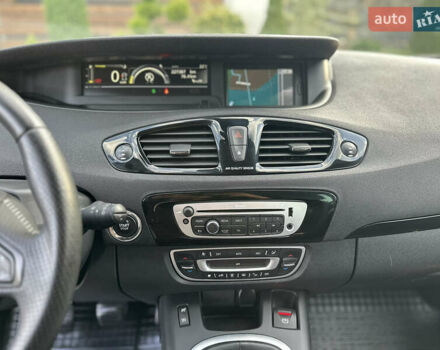 Серый Рено Гранд Сценик, объемом двигателя 1.6 л и пробегом 224 тыс. км за 10550 $, фото 70 на Automoto.ua