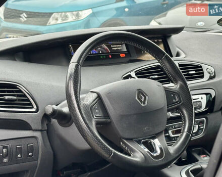 Серый Рено Гранд Сценик, объемом двигателя 0 л и пробегом 213 тыс. км за 10400 $, фото 11 на Automoto.ua