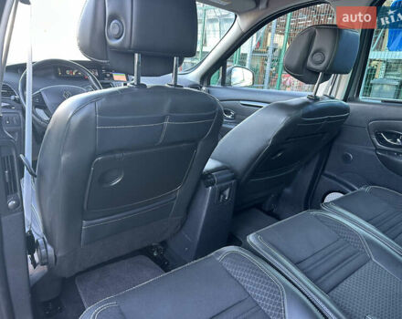 Серый Рено Гранд Сценик, объемом двигателя 1.5 л и пробегом 173 тыс. км за 10999 $, фото 37 на Automoto.ua