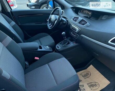 Серый Рено Гранд Сценик, объемом двигателя 1.5 л и пробегом 167 тыс. км за 10400 $, фото 28 на Automoto.ua