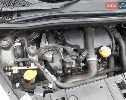 Серый Рено Гранд Сценик, объемом двигателя 1.5 л и пробегом 257 тыс. км за 8700 $, фото 9 на Automoto.ua