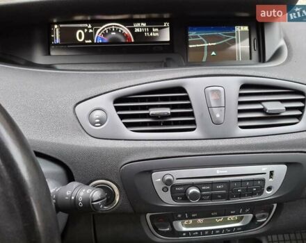 Серый Рено Гранд Сценик, объемом двигателя 1.5 л и пробегом 263 тыс. км за 8600 $, фото 12 на Automoto.ua
