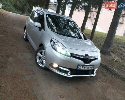 Серый Рено Гранд Сценик, объемом двигателя 1.5 л и пробегом 172 тыс. км за 10300 $, фото 4 на Automoto.ua