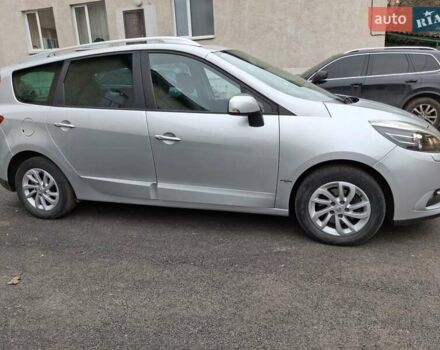 Серый Рено Гранд Сценик, объемом двигателя 1.5 л и пробегом 263 тыс. км за 8600 $, фото 2 на Automoto.ua