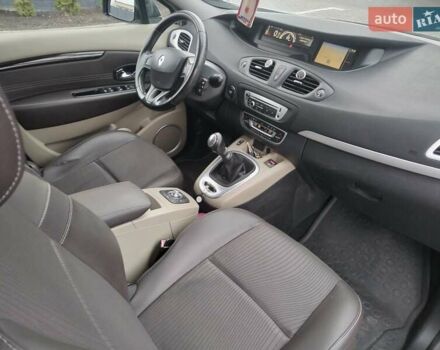 Серый Рено Гранд Сценик, объемом двигателя 1.5 л и пробегом 230 тыс. км за 8800 $, фото 2 на Automoto.ua