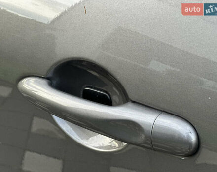 Серый Рено Гранд Сценик, объемом двигателя 1.6 л и пробегом 224 тыс. км за 10550 $, фото 54 на Automoto.ua