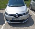 Сірий Рено Гранд Сценік, об'ємом двигуна 1.5 л та пробігом 277 тис. км за 10000 $, фото 4 на Automoto.ua