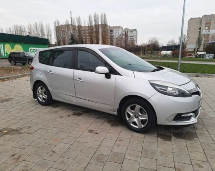 Серый Рено Гранд Сценик, объемом двигателя 1.6 л и пробегом 200 тыс. км за 8950 $, фото 3 на Automoto.ua