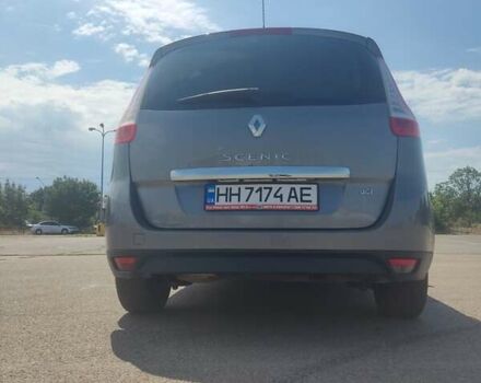 Серый Рено Гранд Сценик, объемом двигателя 1.5 л и пробегом 188 тыс. км за 11400 $, фото 2 на Automoto.ua