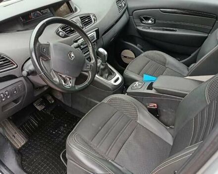 Серый Рено Гранд Сценик, объемом двигателя 1.46 л и пробегом 155 тыс. км за 10200 $, фото 14 на Automoto.ua