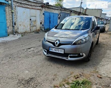 Серый Рено Гранд Сценик, объемом двигателя 1.46 л и пробегом 226 тыс. км за 9100 $, фото 11 на Automoto.ua