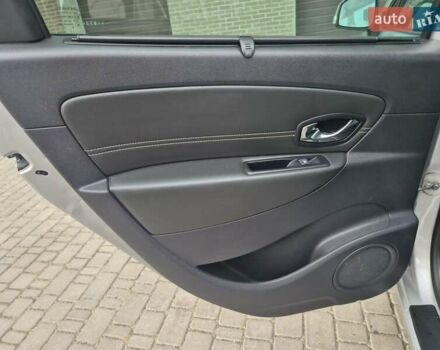 Сірий Рено Гранд Сценік, об'ємом двигуна 1.6 л та пробігом 274 тис. км за 9500 $, фото 18 на Automoto.ua