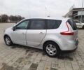 Серый Рено Гранд Сценик, объемом двигателя 1.6 л и пробегом 200 тыс. км за 8950 $, фото 1 на Automoto.ua