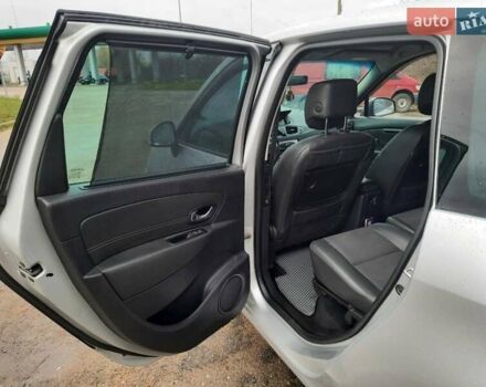 Сірий Рено Гранд Сценік, об'ємом двигуна 1.6 л та пробігом 201 тис. км за 8750 $, фото 8 на Automoto.ua