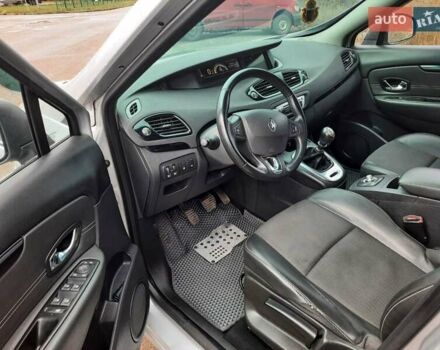 Сірий Рено Гранд Сценік, об'ємом двигуна 1.6 л та пробігом 201 тис. км за 8750 $, фото 7 на Automoto.ua