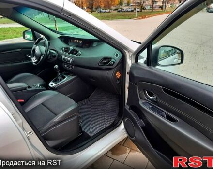 Серый Рено Гранд Сценик, объемом двигателя 1.6 л и пробегом 200 тыс. км за 8950 $, фото 6 на Automoto.ua