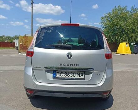 Сірий Рено Гранд Сценік, об'ємом двигуна 1.5 л та пробігом 277 тис. км за 10000 $, фото 6 на Automoto.ua